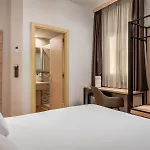 Petit Palace Eixample فندق برشلونة