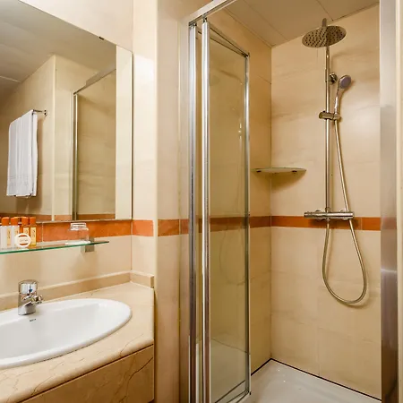 Hotel Petit Palace Eixample 4*