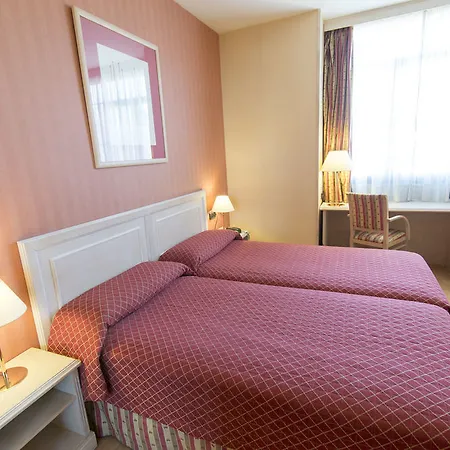 Petit Palace Eixample Hotel 4*