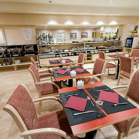 Petit Palace Eixample Hotel 4*