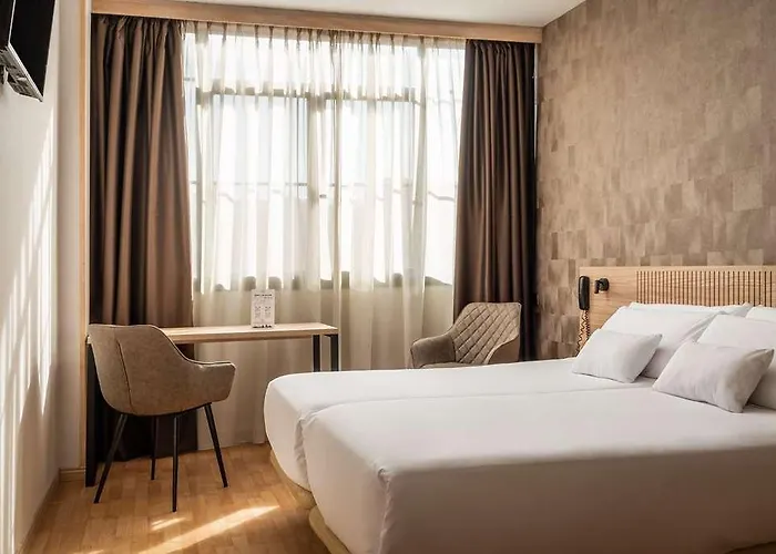 Petit Palace Eixample Hotel 4*