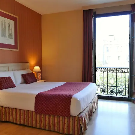 Petit Palace Eixample Hotel