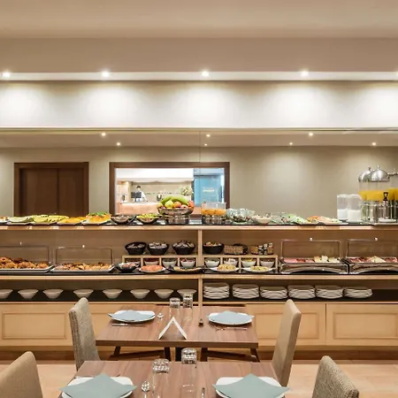 Hotel Petit Palace Eixample 4*