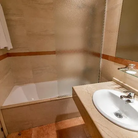 Petit Palace Eixample 4*