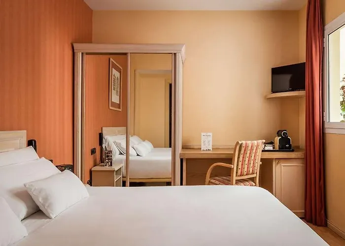 Petit Palace Eixample 4* Βαρκελώνη