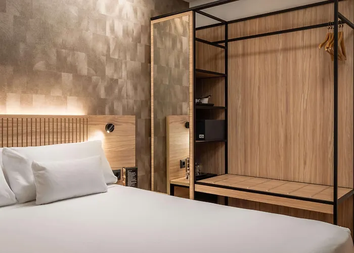 Petit Palace Eixample 4*